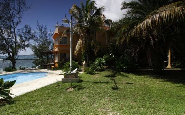 Seapoint Beach Bungalows