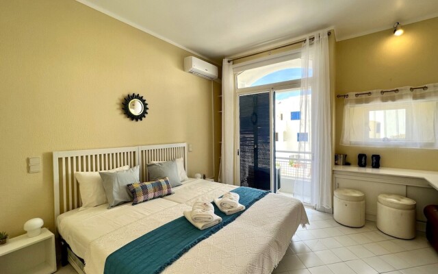 Albufeira Sunset With Pool by Homing