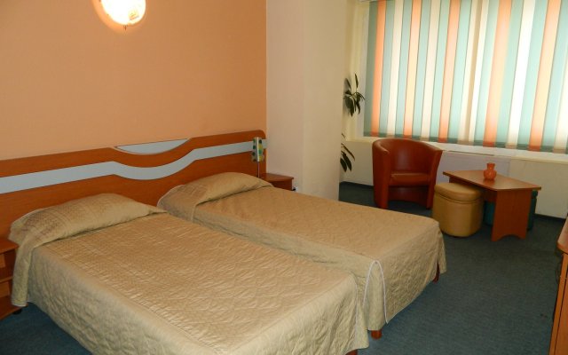 Elizeu Hotel