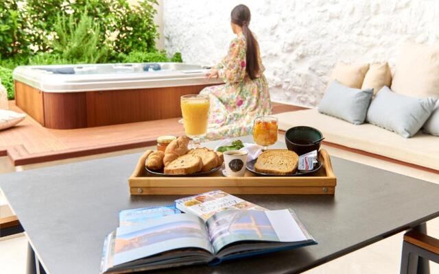 Vista Del Porto Luxury Suites