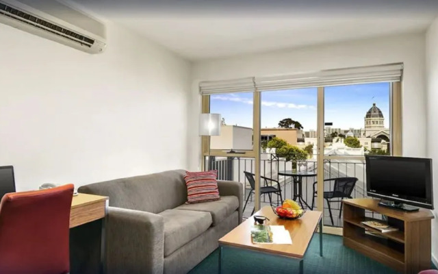 Melbourne Carlton Central Apartment Hotel
