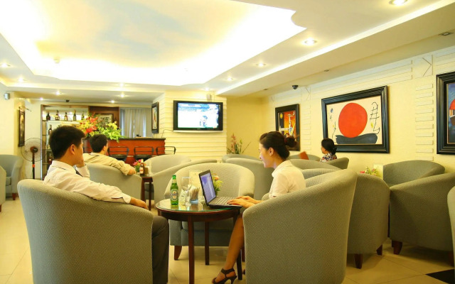 Danly Hotel
