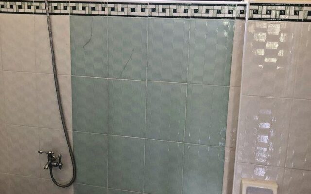 Rey-Alexandria Suites Annex