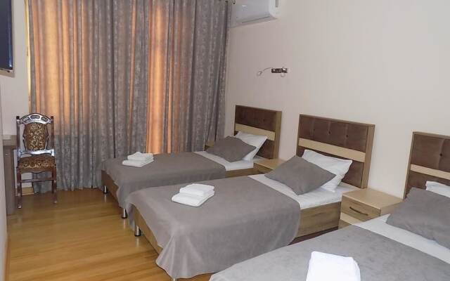 Hotel Mars