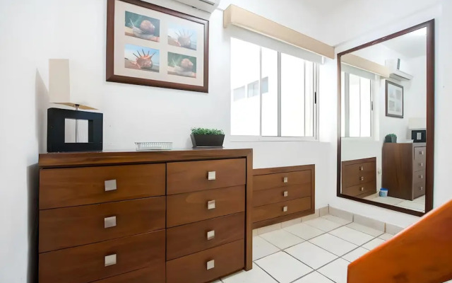 Marina Suites by Andiani Travel