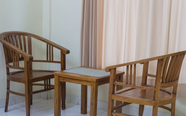 RedDoorz @ Petitenget Street – Guest Rooms – Kerobokan Kelod