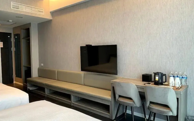 Champ de Roses Hotel