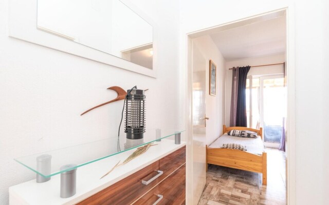 Beautiful Apartment in Trogir With 1 Bedrooms and Wifi