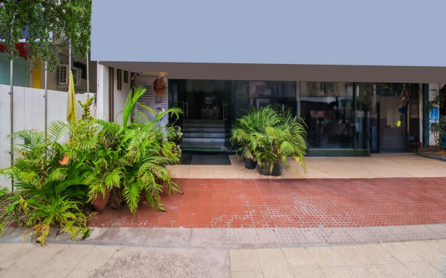 Super Hotel O Gurudwara Near RTC Complex