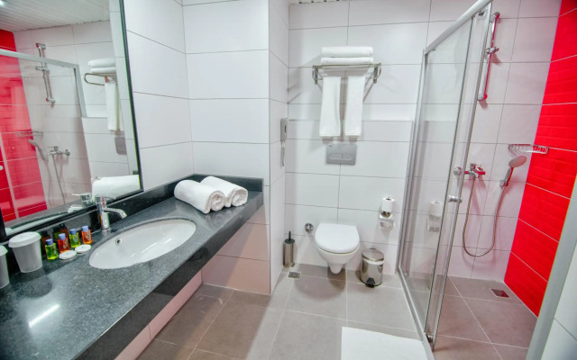 Ramira City Hotel - Adults Only