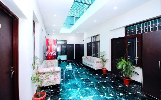 Jm Plaza by OYO Rooms