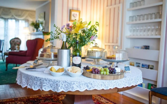 Bath Street Inn