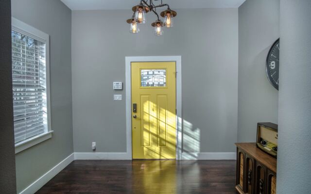 Southtown Classic 3BR/2BA mins from Downtown