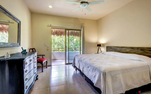 Prieta Penthouse 2 bedrooms sleeps 4