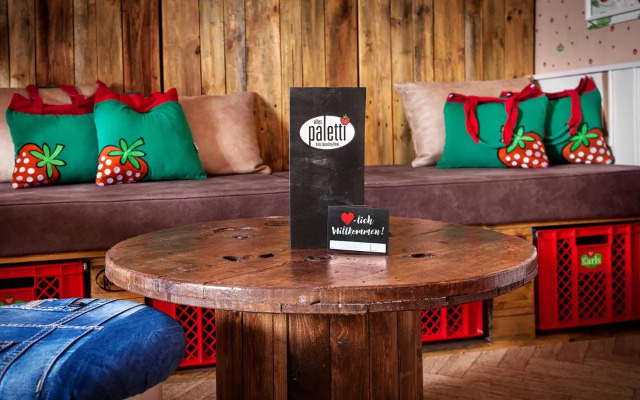 Karls Hotel Alles Paletti