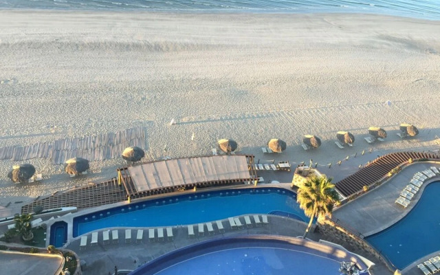 Sonoran Sky 2BR Upper 704 Sky by Casago