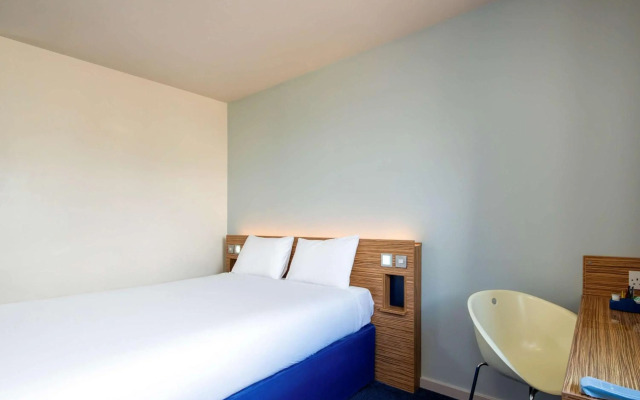go2 portishead marina hotel