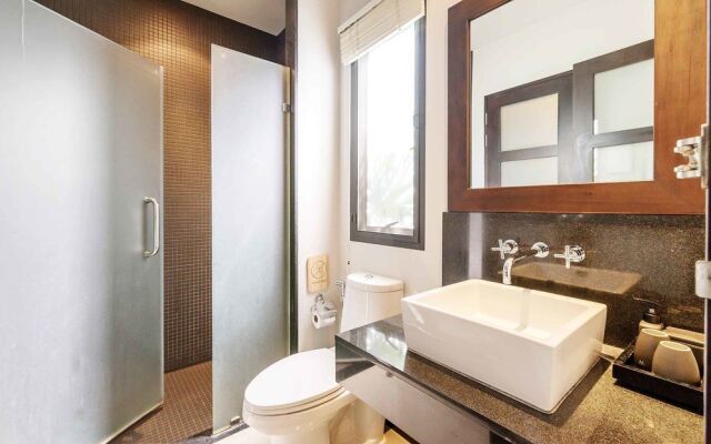 Prima De Villa By Favstay - Naiharn Beach