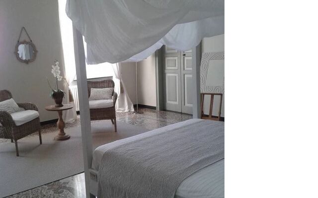 Valery Guest House