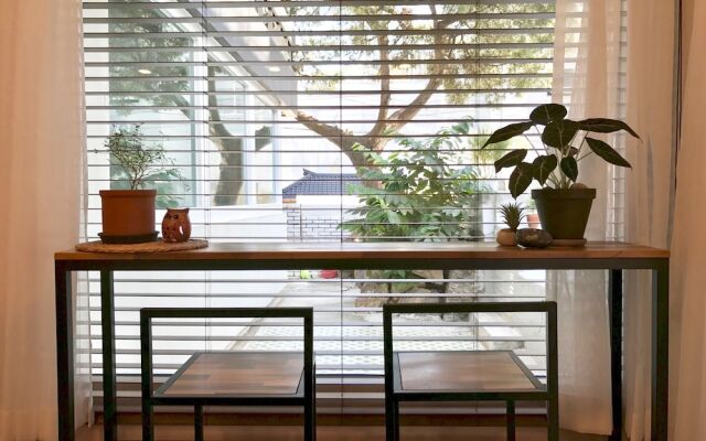 Comet Guesthouse - Hostel