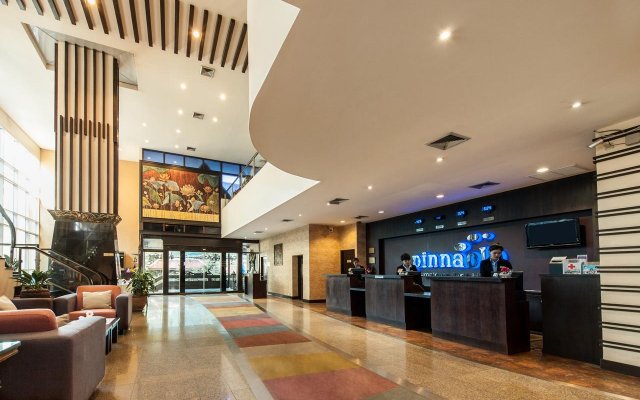 Pinnacle Lumpinee Park Hotel