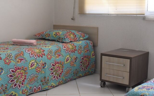 Lindo 3 quartos na Praia do Forte - CF36