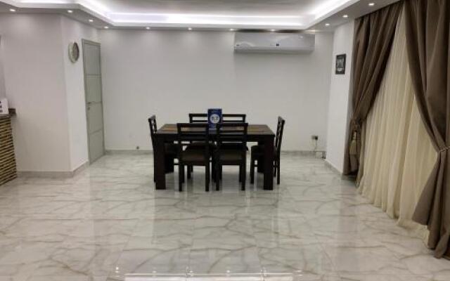 Le Royal Residence 2