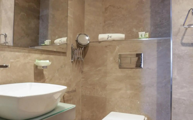 JME Boutique Hotel