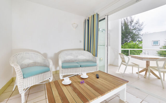 Le Beachclub Serviced Apartments and Villas