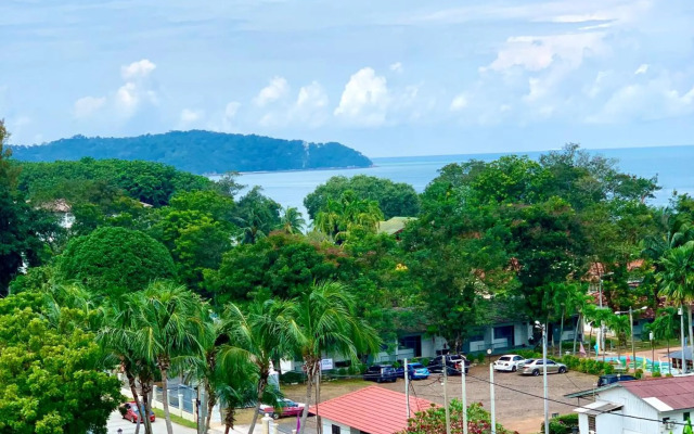 Sea La Vie Goldy @ Laguna Resort