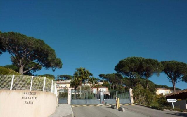 Appartement Sainte-Maxime, 2 pièces, 4 personnes - FR-1-226-441