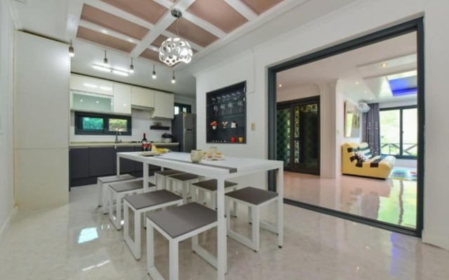 Gapyeong Chun Hyang & Bangja Spa Pension