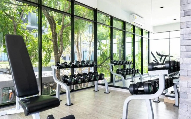 The Excel Groove Condo at Lasalle 52