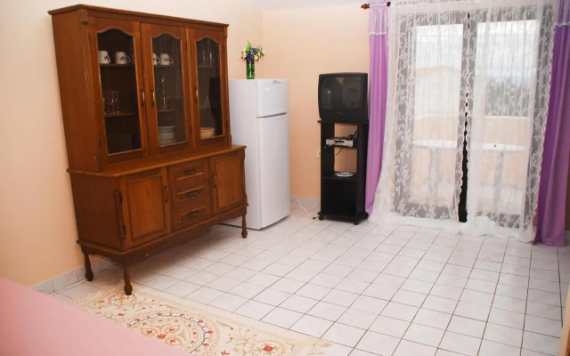 Apartments Bardak