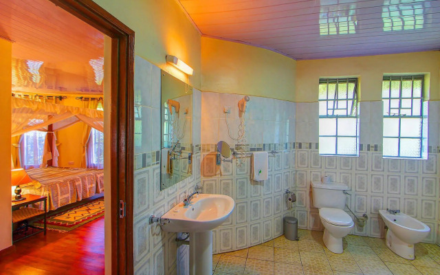 Poa Place Resort & Hotel - Where Nature Meets Comfort