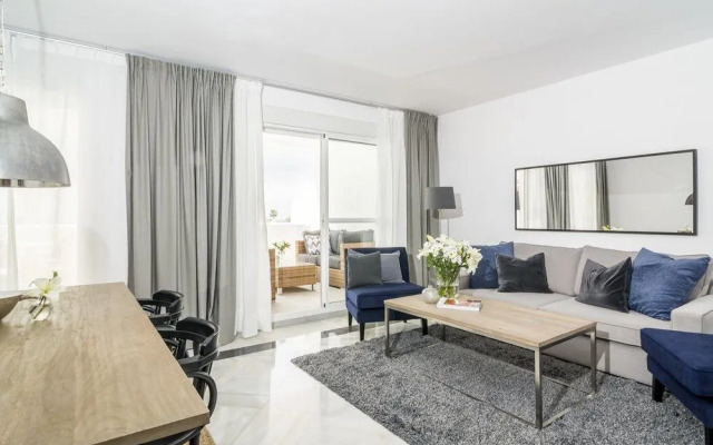 ELD2- Penthouse Puerto Banus