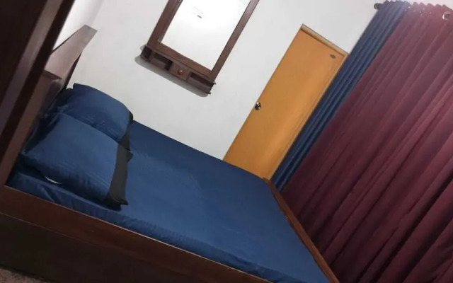 Green Holiday Inn