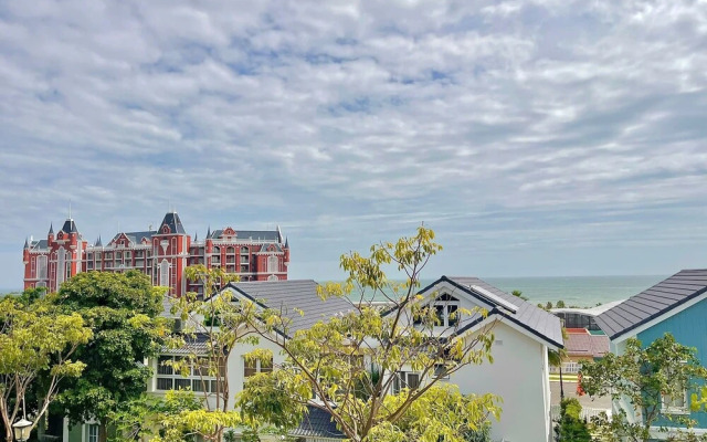 Refined Phan Thiet - Novaworld Villas