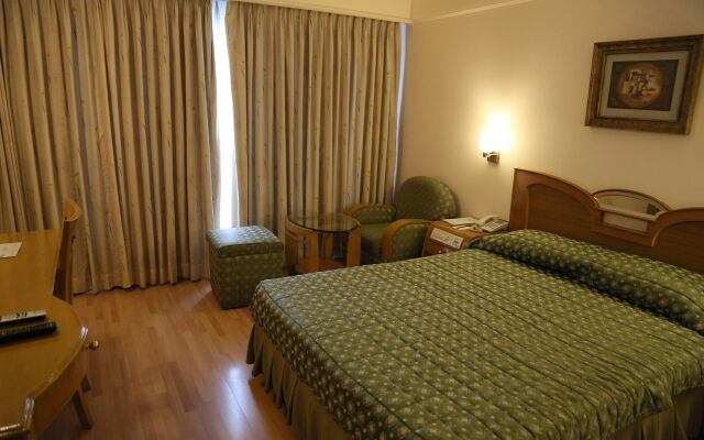 Benzz Park, Chennai