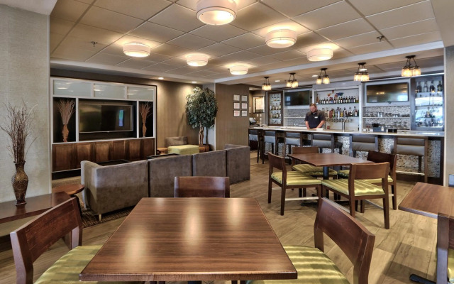 Holiday Inn & Suites Albuquerque-North I-25 by IHG