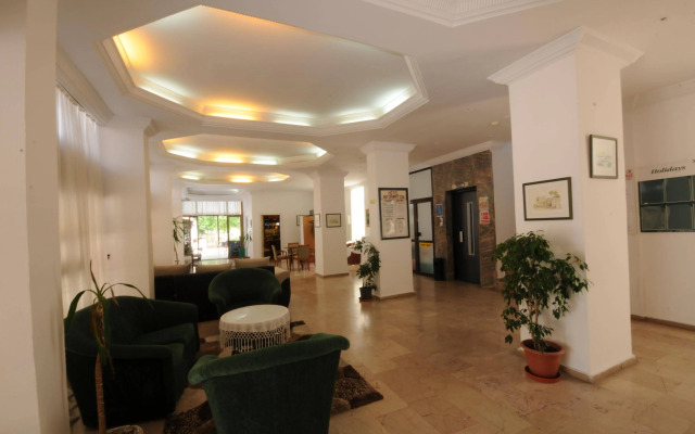 Diva Hotel