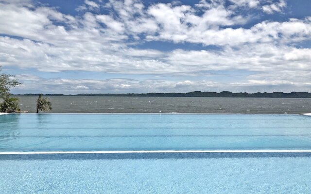 Sea Garden Resort Iloilo