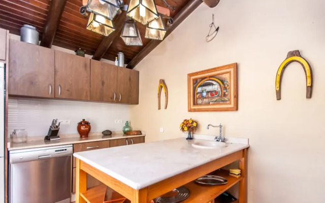 Cubo's Villa Dos Reyes