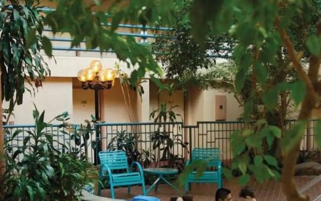 Canyon Plaza Premier Studios and Apts