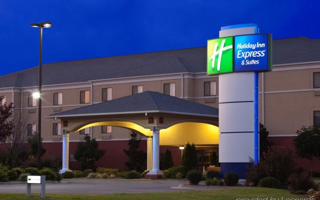 Holiday Inn Express Lonoke I-40 Exit 175