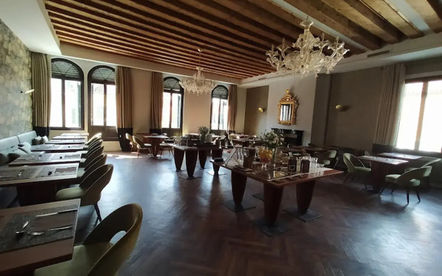 IH Hotels Venezia Salute Palace