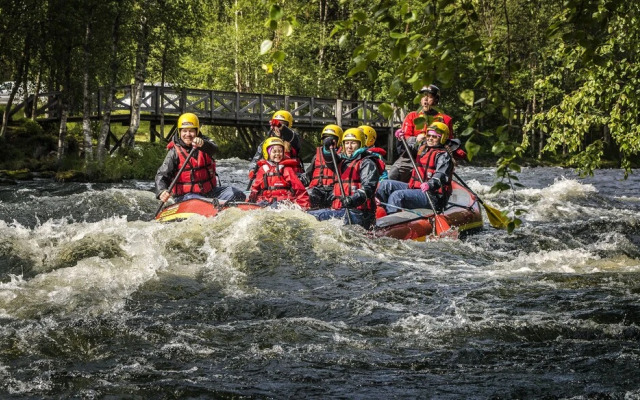 Ruka Safaris - Karhun Maja