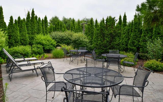 Hampton Inn & Suites Plymouth