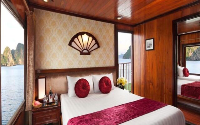 HaLong Canary Cruise