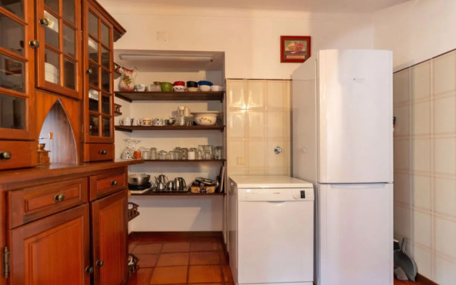 Oliveiras House (CLE150)